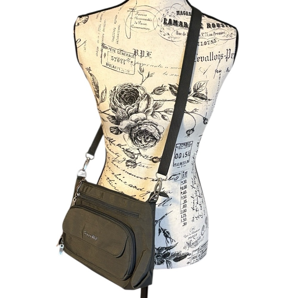 Baggallini Original RFID Everyday Crossbody Bag Silver Hardware Charcoal Gray - Picture 2 of 9